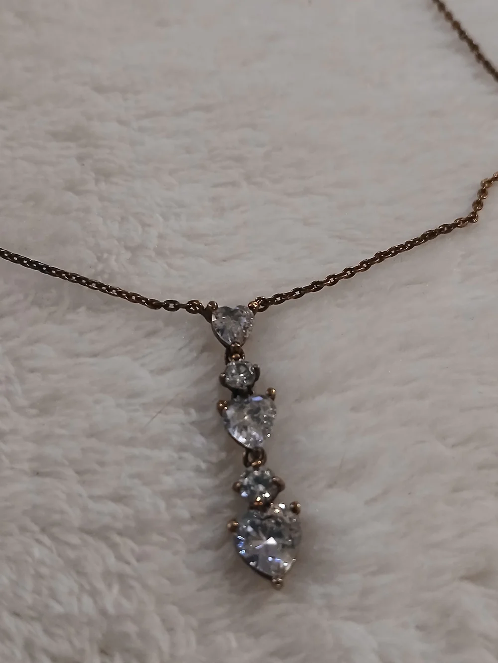 Avon [Vintage] Gold-Tone Cascading Clear Crystal Pendant Necklace - BRAND NEW